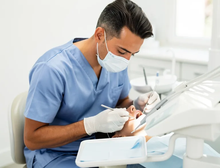 Dentista servicio en Valdefuentes